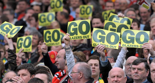 中国足球的 中国足球的