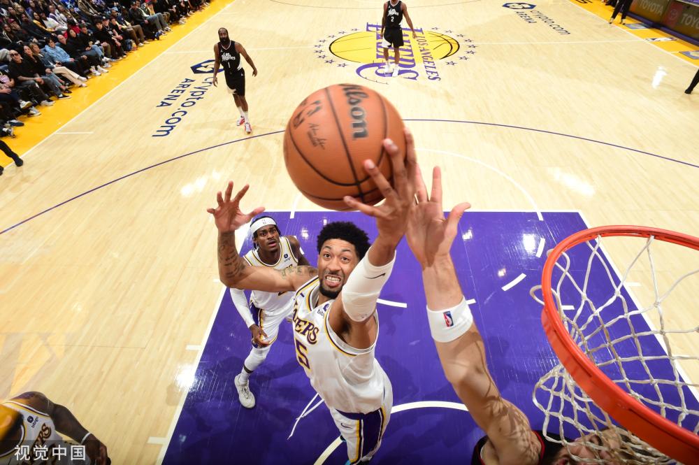 第一触球稳 第一触球稳